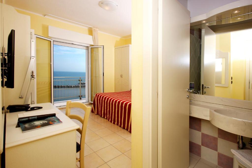 Hotel Baia Rimini Room photo